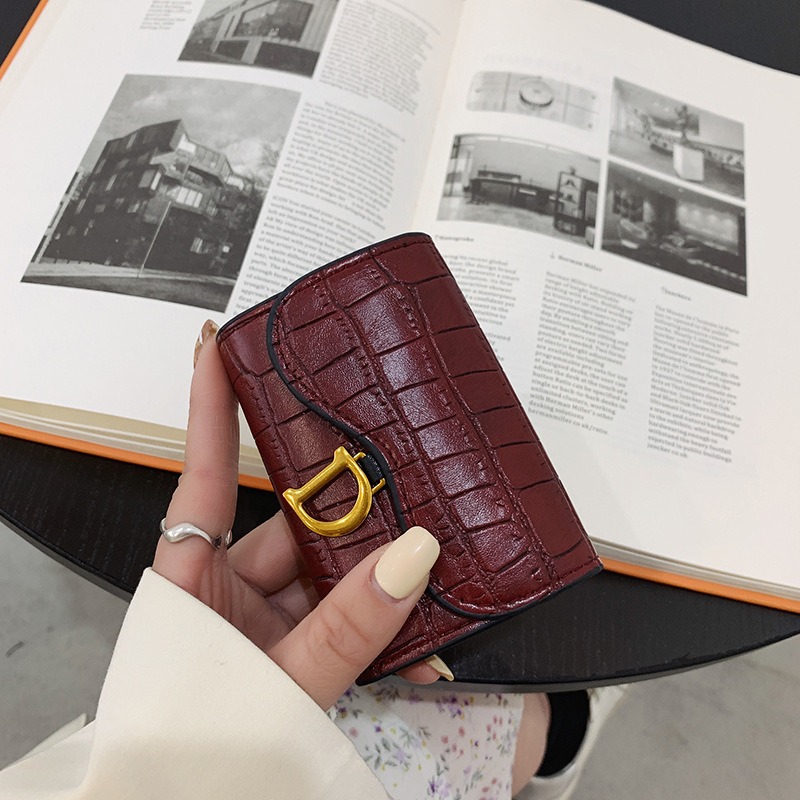 女性用の新しい財布、コンパクトでスタイリッシュ、クロコダイル - Interior Design Photo のレビューと価格